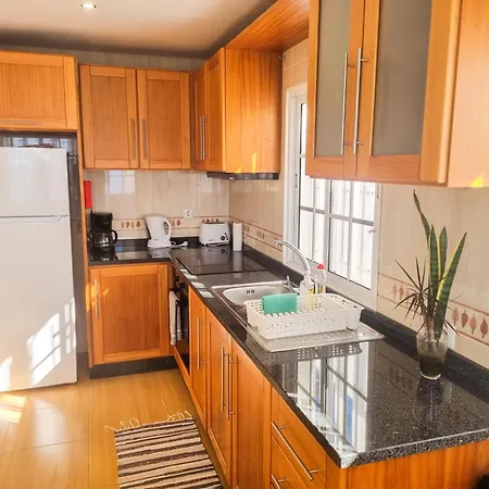 Casa Torbit, In * ארקו דה קלחטה